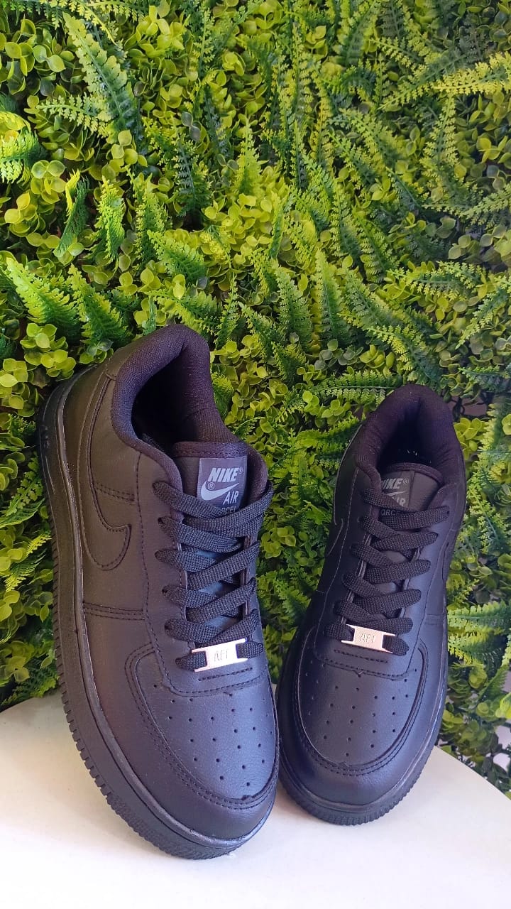 Tênis Air Force - Preto
