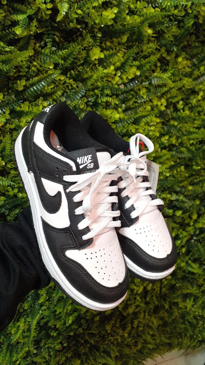 Tênis Nike Panda
