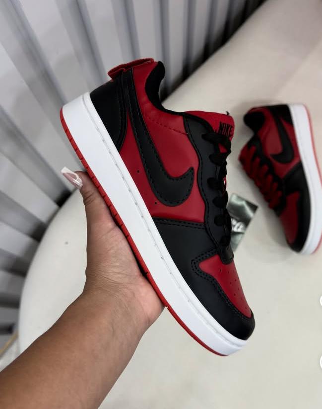 Tênis Nike Borugh Cano Baixo - Vermelho e Preto
