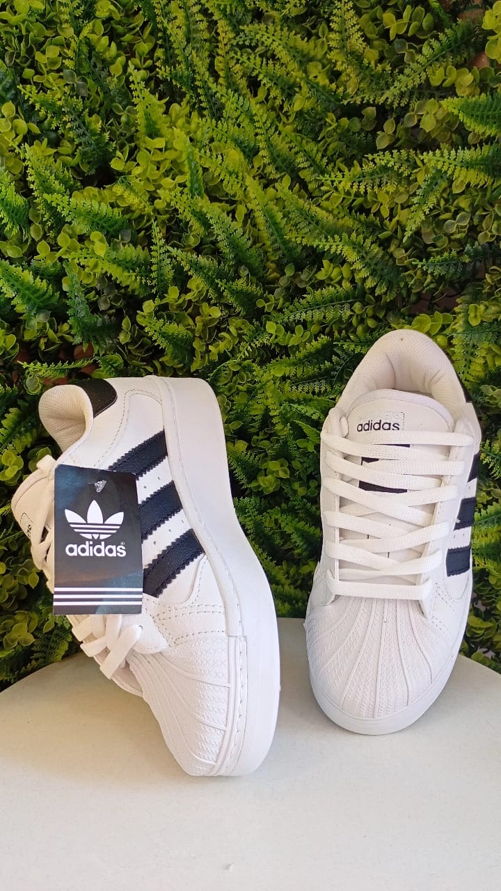 Tênis Adidas - All star