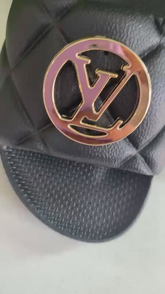 Chinelo LV