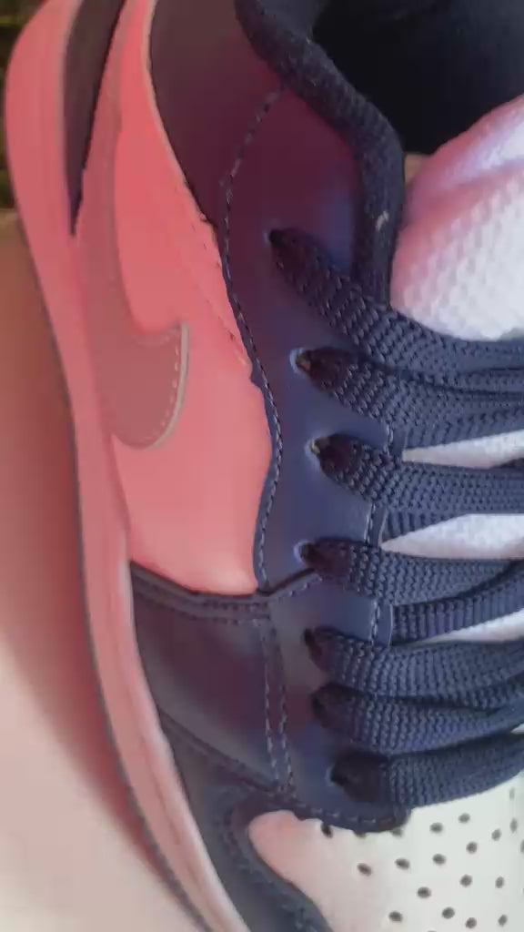 Tênis Nike Air Jordan Cano Baixo - Azul com Branco